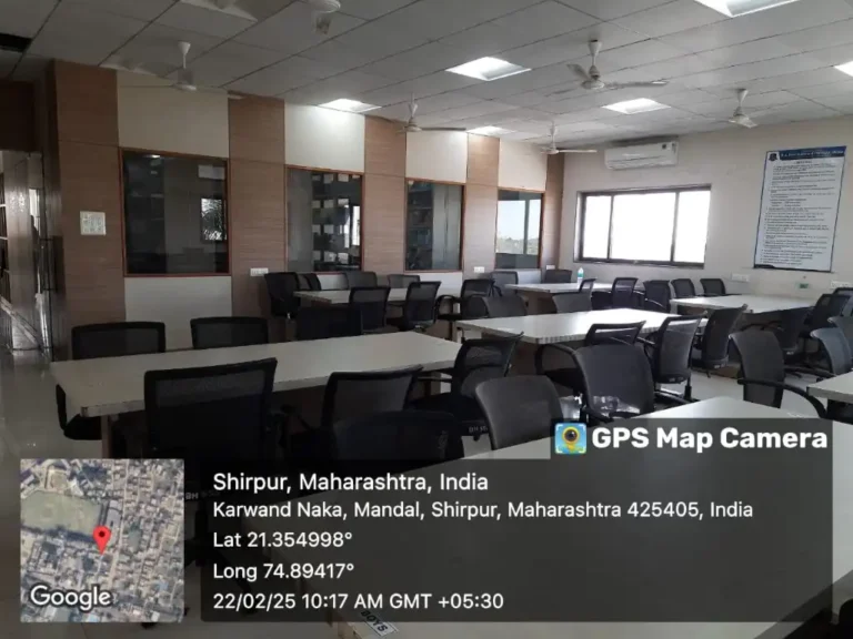 Library reading room 1