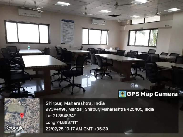 Library reading room 2